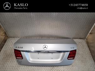 Used Tailgate Mercedes E (W212) E-220 CDI 16V BlueEfficiency Price € 300,00 Margin scheme offered by kaslo auto parts