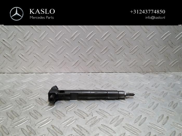 Usagé Injecteurs Mercedes C (W204) 2.2 C-220 CDI 16V BlueEFFICIENCY Prix € 75,00 Règlement à la marge proposé par kaslo auto parts