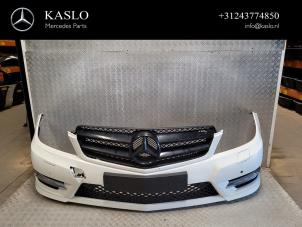 Used Front bumper Mercedes C (C204) 1.8 C-180 CGI 16V BlueEfficiency Price € 400,00 Margin scheme offered by kaslo auto parts