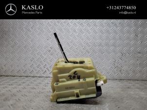 Used Automatic gear selector Mercedes C (W204) 1.8 C-180 CGI 16V Price € 50,00 Margin scheme offered by kaslo auto parts