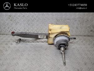 Used Gearbox mechanism Mercedes C (W205) C-200 2.0 CGI 16V Price € 50,00 Margin scheme offered by kaslo auto parts
