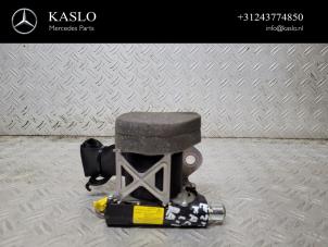 Used Rear seatbelt, right Mercedes E (W212) E-220 CDI 16V BlueEfficiency Price € 50,00 Margin scheme offered by kaslo auto parts