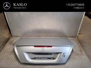 Used Tailgate Mercedes SLK (R171) 3.0 280 V6 24V Price € 300,00 Margin scheme offered by kaslo auto parts