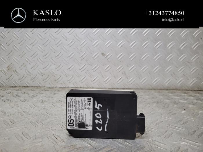 Begagnade Radarsensor Mercedes C (C205) C-250d 2.2 16V BlueTEC Pris € 250,00 Marginaltabell erbjuds av kaslo auto parts