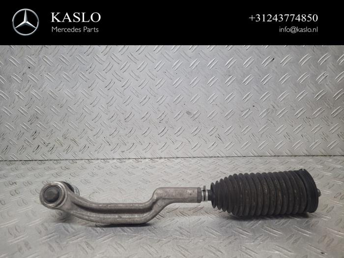 Tie rod, left from a Mercedes-Benz GLA (H247) 1.3 180 Turbo 16V 2021