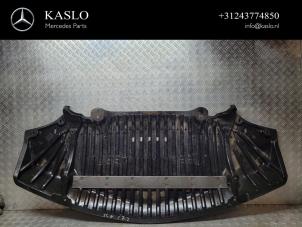 Used Engine protection panel Mercedes SLK (R172) 1.8 250 16V BlueEFFICIENCY Price € 75,00 Margin scheme offered by kaslo auto parts