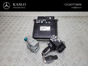 Used Ignition lock + computer Mercedes SLK (R172) 1.8 250 16V BlueEFFICIENCY Price € 350,00 Margin scheme offered by kaslo auto parts
