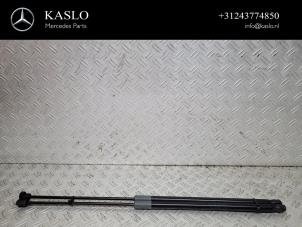 Used Set of bonnet gas struts Mercedes SLK (R172) 1.8 250 16V BlueEFFICIENCY Price € 50,00 Margin scheme offered by kaslo auto parts