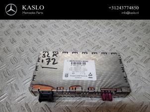 Used Radio amplifier Mercedes SLK (R172) 1.8 250 16V BlueEFFICIENCY Price € 100,00 Margin scheme offered by kaslo auto parts