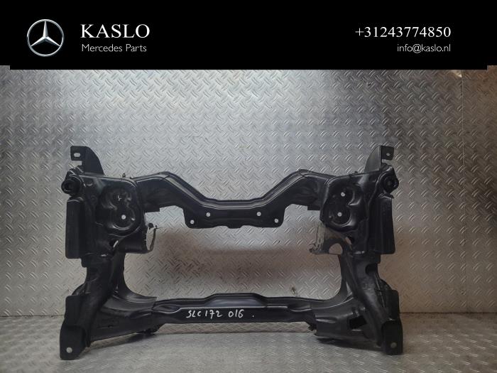Begagnade Underram Mercedes SLC (R172) 2.1 250 d 16V Pris € 350,00 Marginaltabell erbjuds av kaslo auto parts