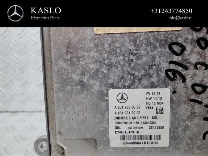 Zündschloss + Steuergerät van een Mercedes-Benz C (C205) C-250d 2.2 16V BlueTEC 2016