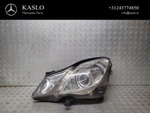 Used Headlight, left Mercedes E (C207) E-250 CDI 16V Price € 750,00 Margin scheme offered by kaslo auto parts