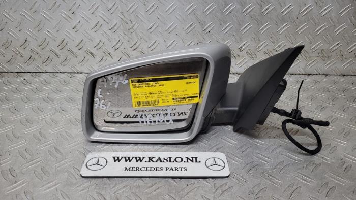 Außenspiegel links van een Mercedes-Benz A (W176) 1.5 A-180 CDI, A-180d 16V 2014