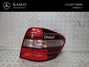 Used Taillight, right Mercedes ML II (164/4JG) 3.0 ML-300 CDI 4-Matic V6 24V Price € 150,00 Margin scheme offered by kaslo auto parts