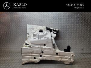 Used Front left bodywork corner Mercedes C (W205) C-200 2.0 CGI 16V Price € 350,00 Margin scheme offered by kaslo auto parts