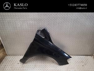 Used Front wing, right Mercedes B (W246,242) 1.5 B-180 CDI 16V Price € 250,00 Margin scheme offered by kaslo auto parts