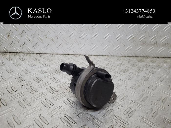 Begagnade Extra vattenpump Mercedes E (W213) E-300d 2.0 Turbo 16V Pris € 50,00 Marginaltabell erbjuds av kaslo auto parts