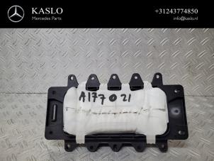 Usagé Airbag droite (tableau de bord) Mercedes A (177.0) 1.3 A-180 Turbo 16V Prix € 175,00 Règlement à la marge proposé par kaslo auto parts