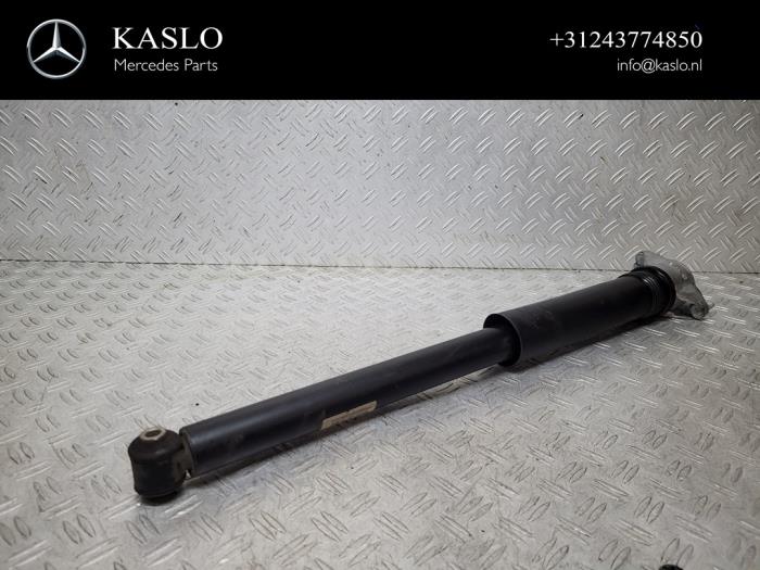 Rear shock absorber, right from a Mercedes-Benz A (177.0) 1.3 A-180 Turbo 16V 2021