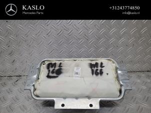 Used Right airbag (dashboard) Mercedes ML III (166) 2.1 ML-250 CDI 16V BlueTEC 4-Matic Price € 150,00 Margin scheme offered by kaslo auto parts