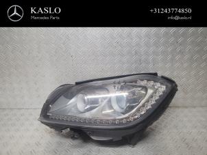 Used Headlight, left Mercedes CLS (C218) 350 CDI BlueEfficiency 3.0 V6 24V Price € 1.000,00 Margin scheme offered by kaslo auto parts