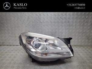 Used Headlight, right Mercedes SLK (R172) 2.1 250 CDI 16V BlueEFFICIENCY Price € 250,00 Margin scheme offered by kaslo auto parts