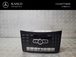 Used Navigation control panel Mercedes E (W212) E-220 CDI 16V BlueEfficiency Price € 300,00 Margin scheme offered by kaslo auto parts
