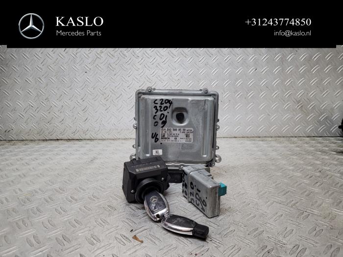 Used Ignition lock + computer Mercedes C (W204) 3.0 C-320 CDI V6 24V Price € 350,00 Margin scheme offered by kaslo auto parts
