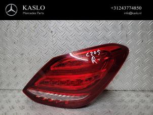 Used Taillight, right Mercedes C (W205) C-220 2.2 CDI BlueTEC, C-220 d 16V Price € 200,00 Margin scheme offered by kaslo auto parts