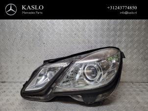 Used Headlight, left Mercedes E (W212) E-250 CDI 16V BlueEfficiency Price € 600,00 Margin scheme offered by kaslo auto parts