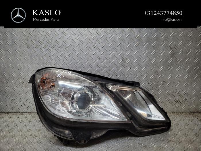 Gebrauchte Scheinwerfer rechts Mercedes E (W212) E-220 CDI 16V BlueEfficiency Preis € 250,00 Margenregelung angeboten von kaslo auto parts