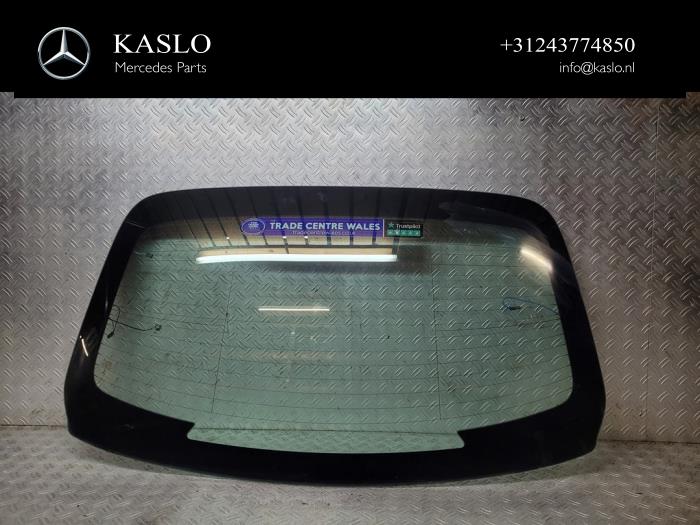 Usados Ventanilla detrás Mercedes C (W205) C-200 2.0 CGI 16V Precio € 100,00 Norma de margen ofrecido por kaslo auto parts