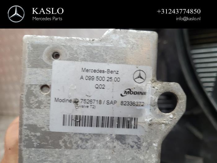 Oil cooler from a Mercedes-Benz C (W205) C-220 2.2 CDI BlueTEC, C-220 d 16V 2015