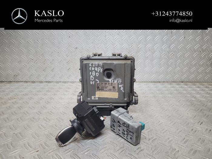 Used Ignition lock + computer Mercedes C (C204) 1.6 C-180 16V BlueEfficiency Price € 350,00 Margin scheme offered by kaslo auto parts