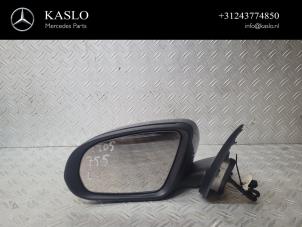 Used Wing mirror, left Mercedes C (W205) C-200 2.0 CGI 16V Price € 200,00 Margin scheme offered by kaslo auto parts