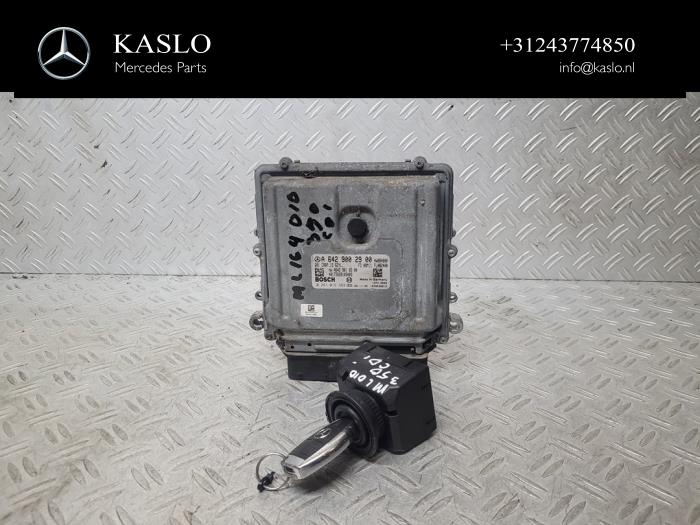 Used Ignition lock + computer Mercedes ML II (164/4JG) 3.0 ML-350 CDI BlueTec 4-Matic V6 24V Price € 350,00 Margin scheme offered by kaslo auto parts