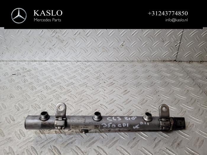 Usagé Système d'injection Mercedes CLS (C218) 350 CDI BlueEfficiency 3.0 V6 24V Prix € 50,00 Règlement à la marge proposé par kaslo auto parts