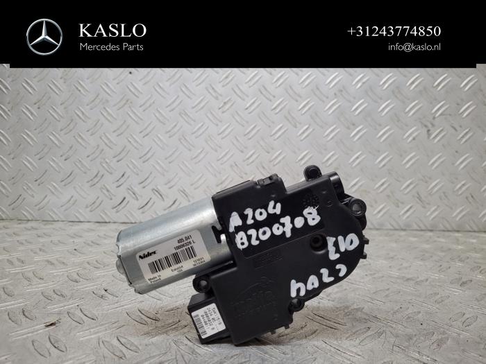 Begagnade Motor, soltak Mercedes C (W204) 3.0 C-320 CDI V6 24V Pris € 100,00 Marginaltabell erbjuds av kaslo auto parts