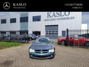 Used Front bumper Mercedes SL (R230) 5.0 SL-500 V8 24V Price € 750,00 Margin scheme offered by kaslo auto parts
