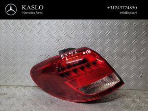 Used Taillight, left Mercedes B (W246,242) 1.6 B-180 BlueEFFICIENCY Turbo 16V Price € 150,00 Margin scheme offered by kaslo auto parts
