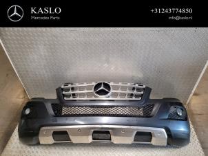 Used Front bumper Mercedes ML II (164/4JG) 3.0 ML-300 CDI 4-Matic V6 24V Price € 750,00 Margin scheme offered by kaslo auto parts