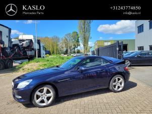 Used Front wing, left Mercedes SLK (R172) 2.1 250 CDI 16V BlueEFFICIENCY Price € 500,00 Margin scheme offered by kaslo auto parts