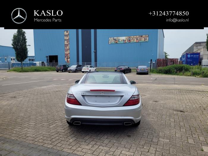 Begagnade Baklucka Mercedes SLK (R172) 2.1 250 CDI 16V BlueEFFICIENCY Pris € 400,00 Marginaltabell erbjuds av kaslo auto parts