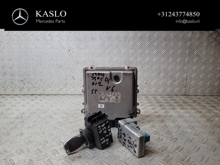 Used Ignition lock + computer Mercedes C Estate (S204) 3.0 C-350 CDI V6 24V Price € 300,00 Margin scheme offered by kaslo auto parts