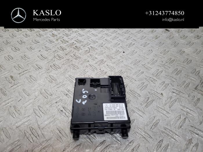 Używane Modul climatronic Mercedes C Estate (S205) C-350 e 2.0 16V Cena € 50,00 Procedura marży oferowane przez kaslo auto parts