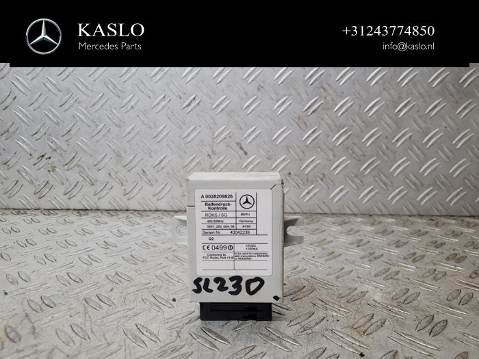 Begagnade Däcktrycksmodul Mercedes SL (R230) 3.7 SL-350 V6 18V Pris € 100,00 Marginaltabell erbjuds av kaslo auto parts