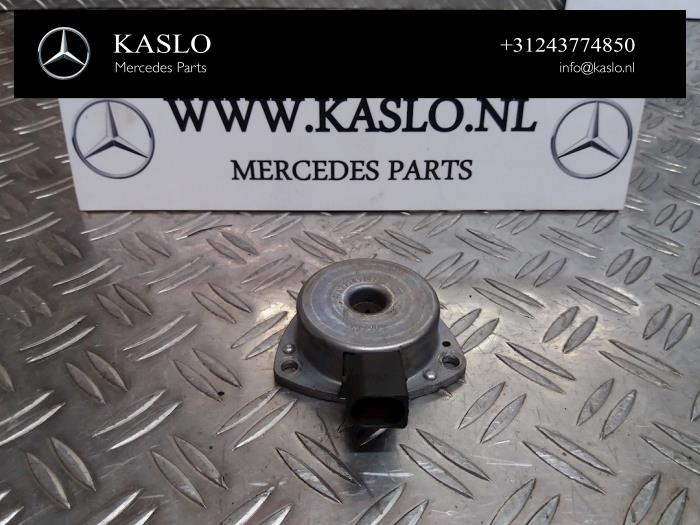 Begagnade Kamaxelsensor Mercedes C (W203) 1.8 C-200K 16V Pris € 25,00 Marginaltabell erbjuds av kaslo auto parts