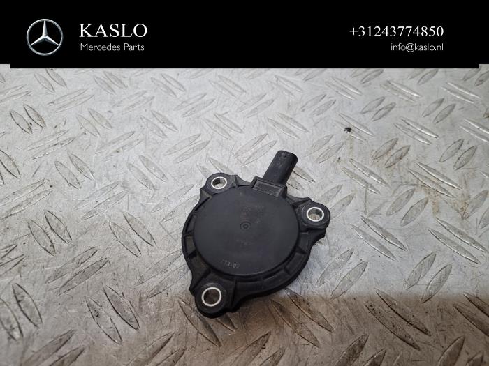 Begagnade Kamaxelsensor Mercedes C Estate (S205) C-350 e 2.0 16V Pris € 30,00 Marginaltabell erbjuds av kaslo auto parts