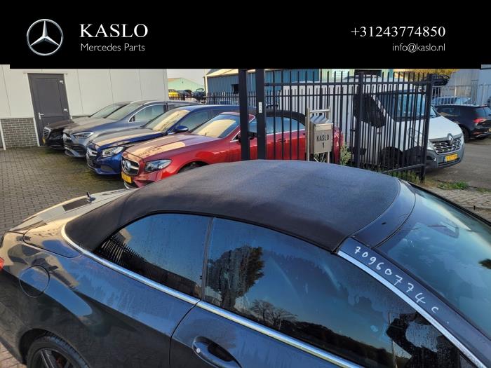 Używane Miekki dach cabrio Mercedes E (R207) E-250 CDI,d 16V BlueEfficiency, BlueTEC Cena € 750,00 Procedura marży oferowane przez kaslo auto parts