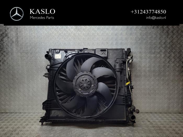 Used Radiator fan Mercedes ML III (166) 3.0 ML-350 BlueTEC V6 24V 4-Matic Price € 300,00 Margin scheme offered by kaslo auto parts
